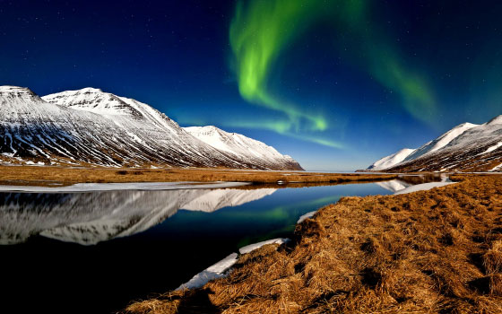 オーロラ©PROMOTE ICELAND