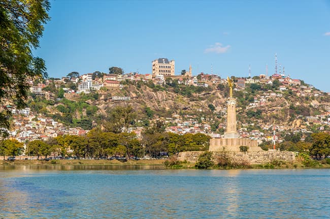 首都アンタナナリボ